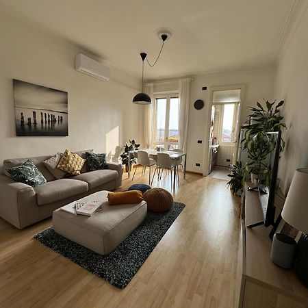 דירות מילאנו Trilocale Con Due Balconi A Isola Porta Nuova מראה חיצוני תמונה